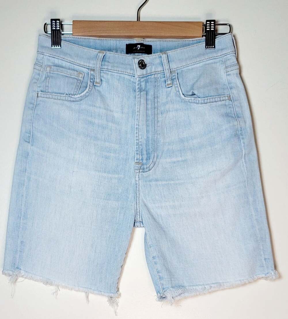 7 For All Mankind Bike Short Size 27 Light Wash Raw Hem Denim
